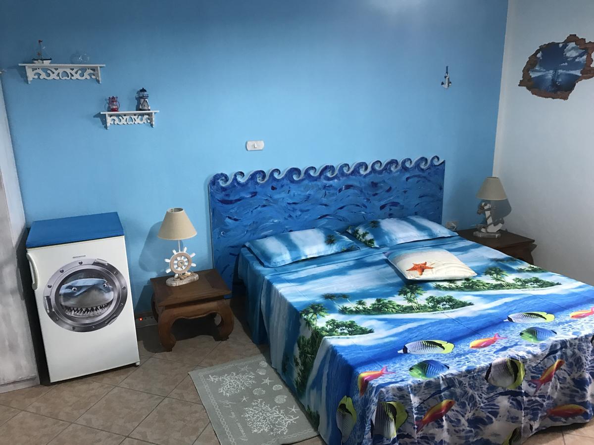 Acquamarina B&B La Maddalena  Екстериор снимка